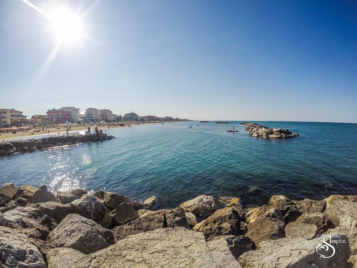 Hotel Simplon Bellaria-Igea Marina Eksteriør billede